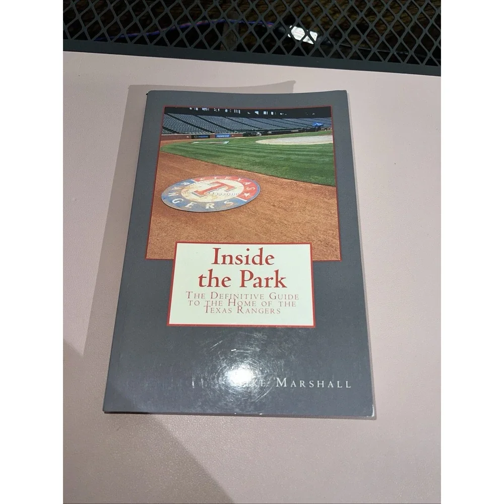 INSIDE THE PARK: THE DEFINITIVE GUIDE TO THE HOME OF‎ THE By Mike Marshall *NEW*